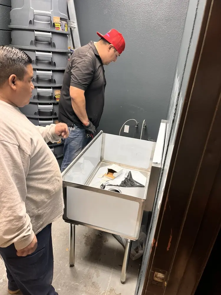 Commercial plumbing and sink installation in Manhattan Beach